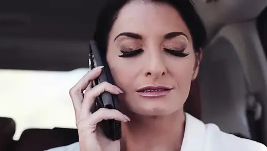 Lesbian Babysitters 16_scene 3_fucking the Lesbian Babysitter