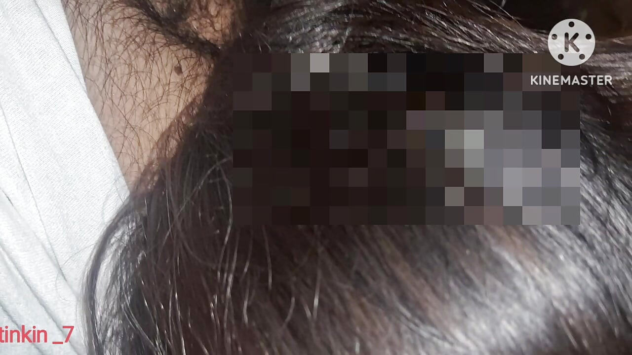 Cheating wife seen with another