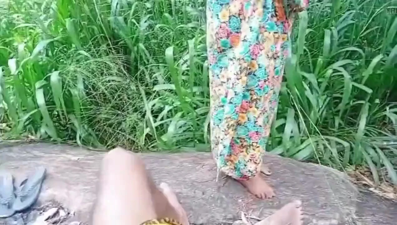 When I Went to the Forest to Cut Wood, a Village Boy Fucked Me.