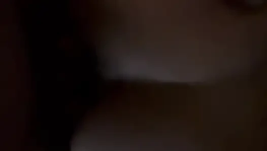 Bebek canlı şovlarıyla yanıyor