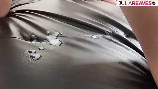 Blondes mädchen bekommt muschi geleckt, dann ein harter fick bis zum abspritzen