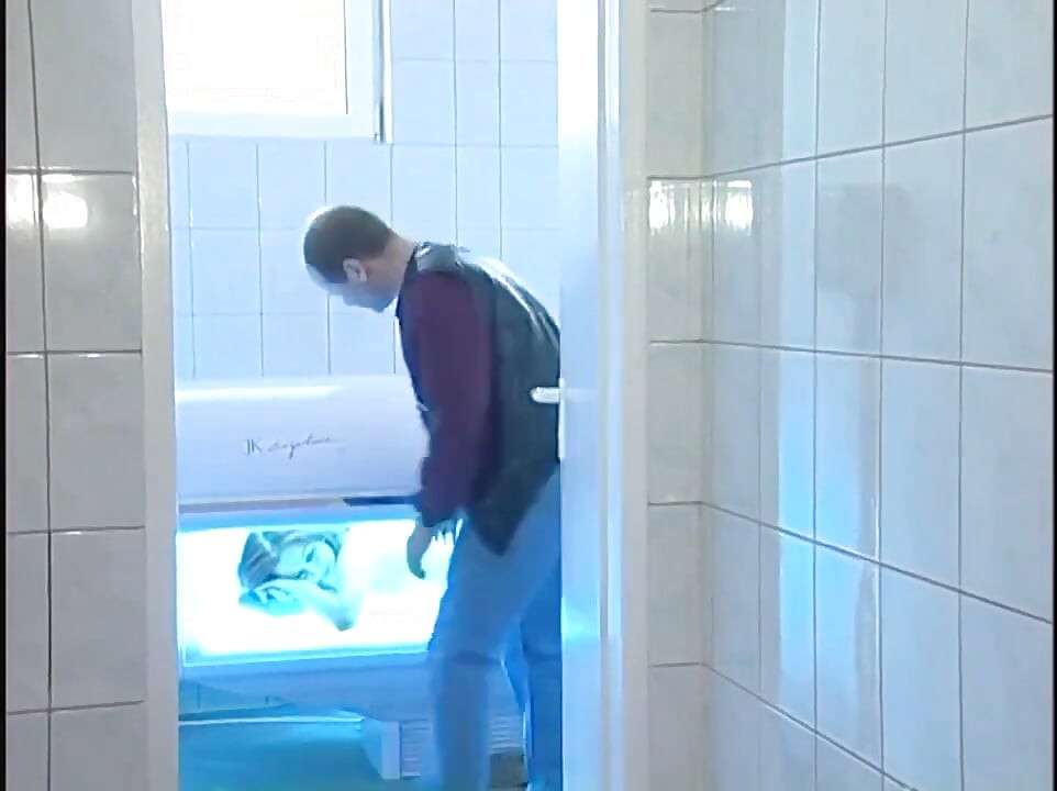 Redhead milf likes a good bang and facial end in the indoor pool