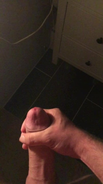 Pre-Date-Jerk-Off