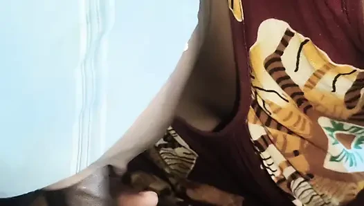 Water came out of the hand of brother-in-law's penis, desi sexy video, sexy video, sex video.