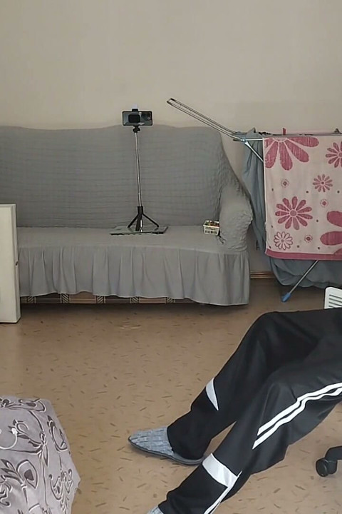 I Just Showed for a Maid a Dick, and She's Ready to Fuck