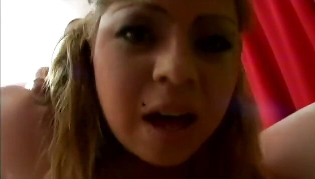 Dude plows chubby slut in lingerie at his house