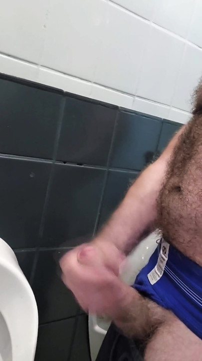 Meet Hairy stepdaddy at the Truckstop