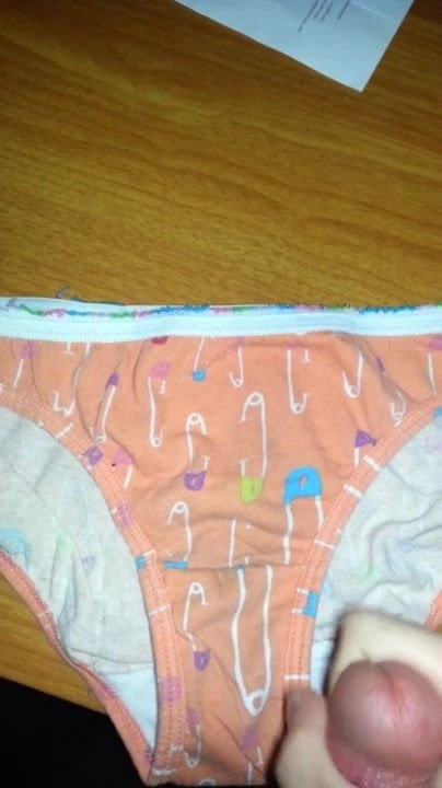 Cum on lil panties