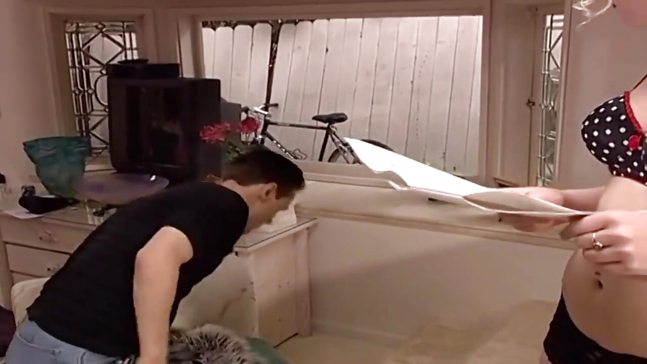 Horny 20-year-old Seduces Her Stepbrother in a Taboo Fuck