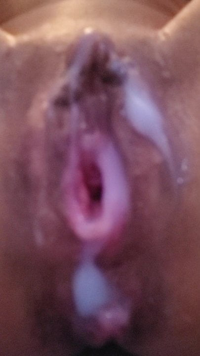 Pizdă sexy cu spermă