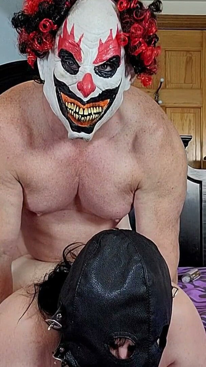 Gimp Fucker | Klip 1