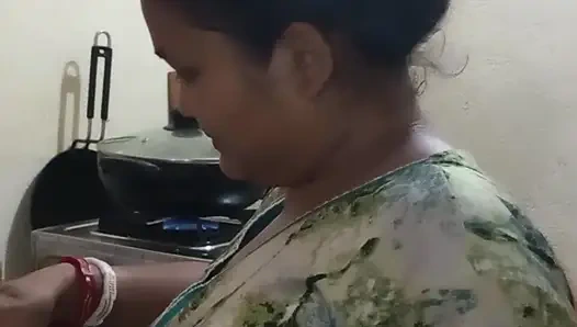 husband wife full deshi sexy video in hindi