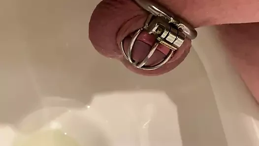 iffet içinde pissing