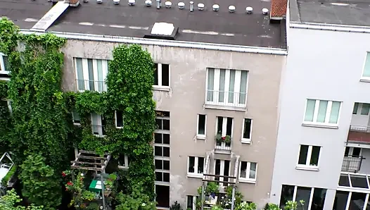 Татуированные Немецкие Шлюхи Занимаются Сексом С Незнакомцами