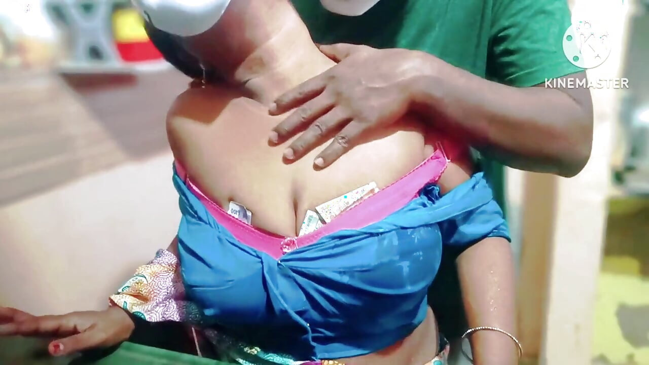 Criada de la casa lactante alimentando su leche y apenas follada por el hijastro del propietario - audio erótico completo tamil con gemidos fuertes
