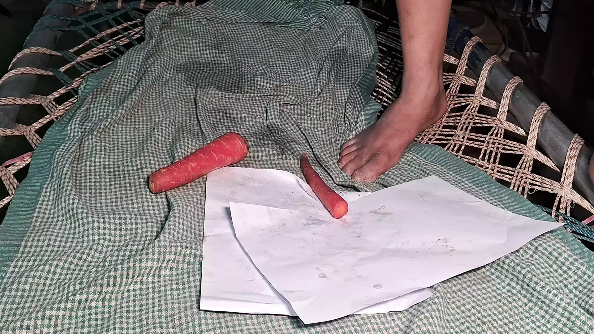 Penuh kotor dengan buaian