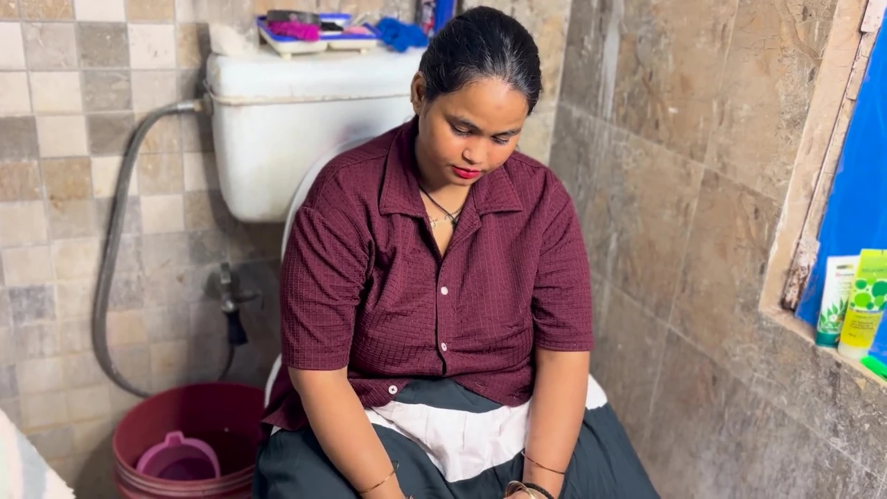 Step Sister Ki Bathroom Mein Full Open Chudai - Wet Pussy Hard Fuck