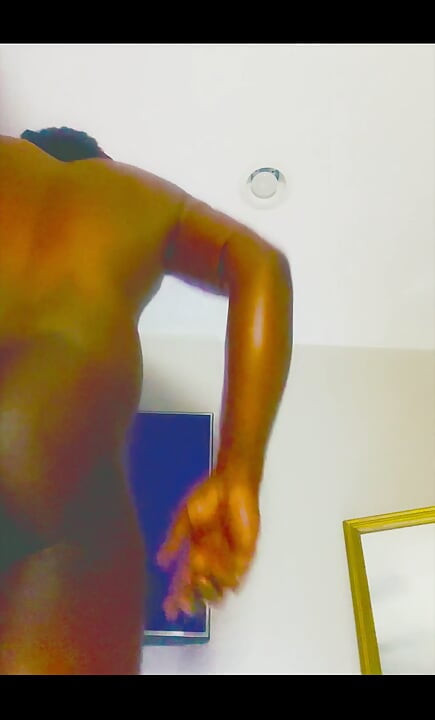 Black sissy ball drainer 9