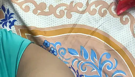 Teen mit dicken titten wird frech und sahnig