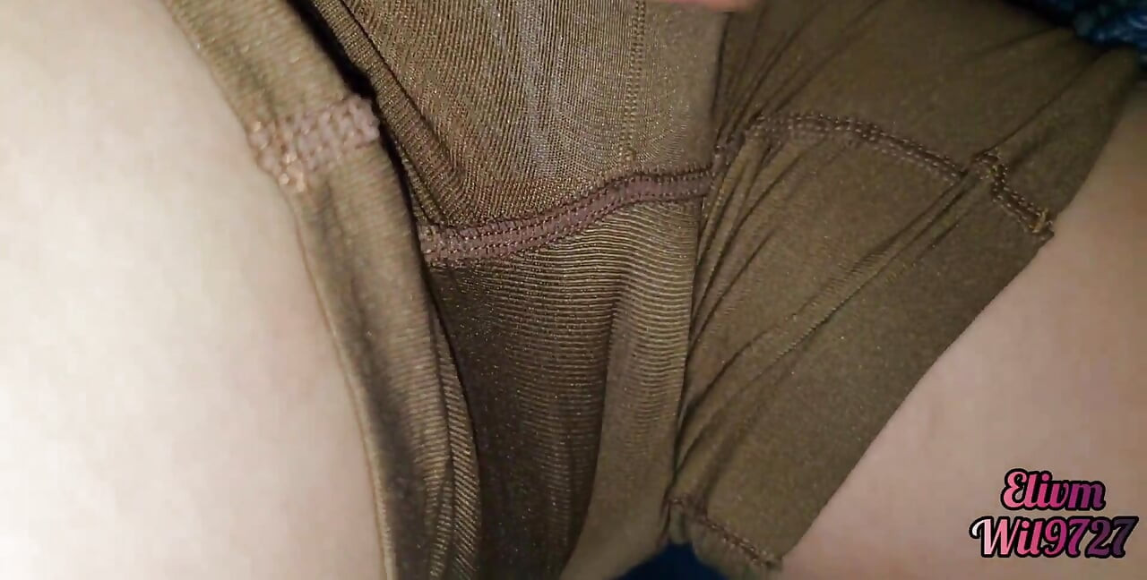 השובבות הראשונה בין ואחרי להרשים עם פורנו