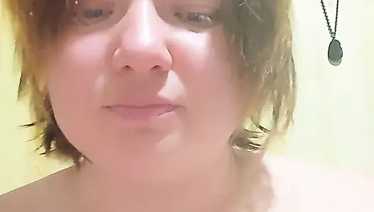 A mouthful of cum. Cumshot right in the mouth 2