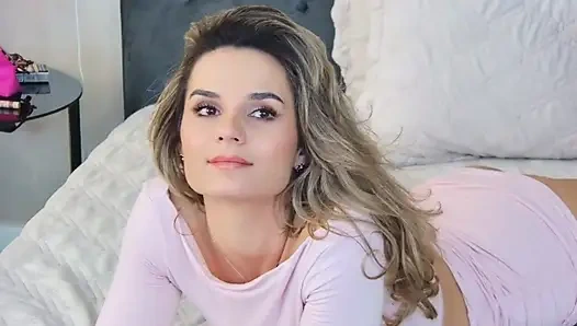 HelenWaldorf Has That Lovely After Hours Mood