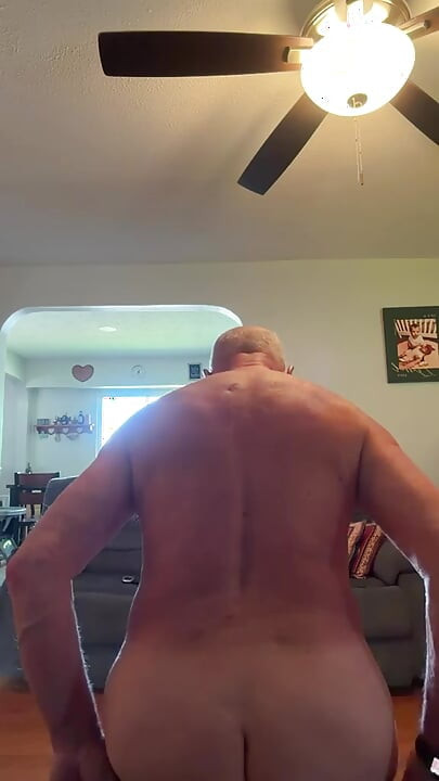 Dildo in ass
