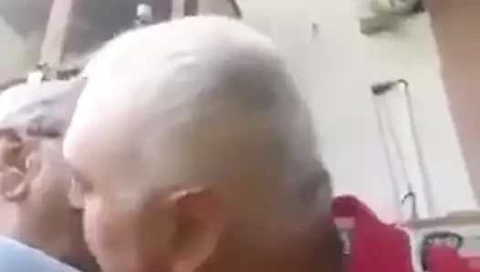 Ateşli adam 1