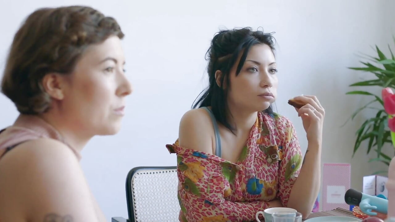 Erika Lust - Heißer Lesbischer Brunch