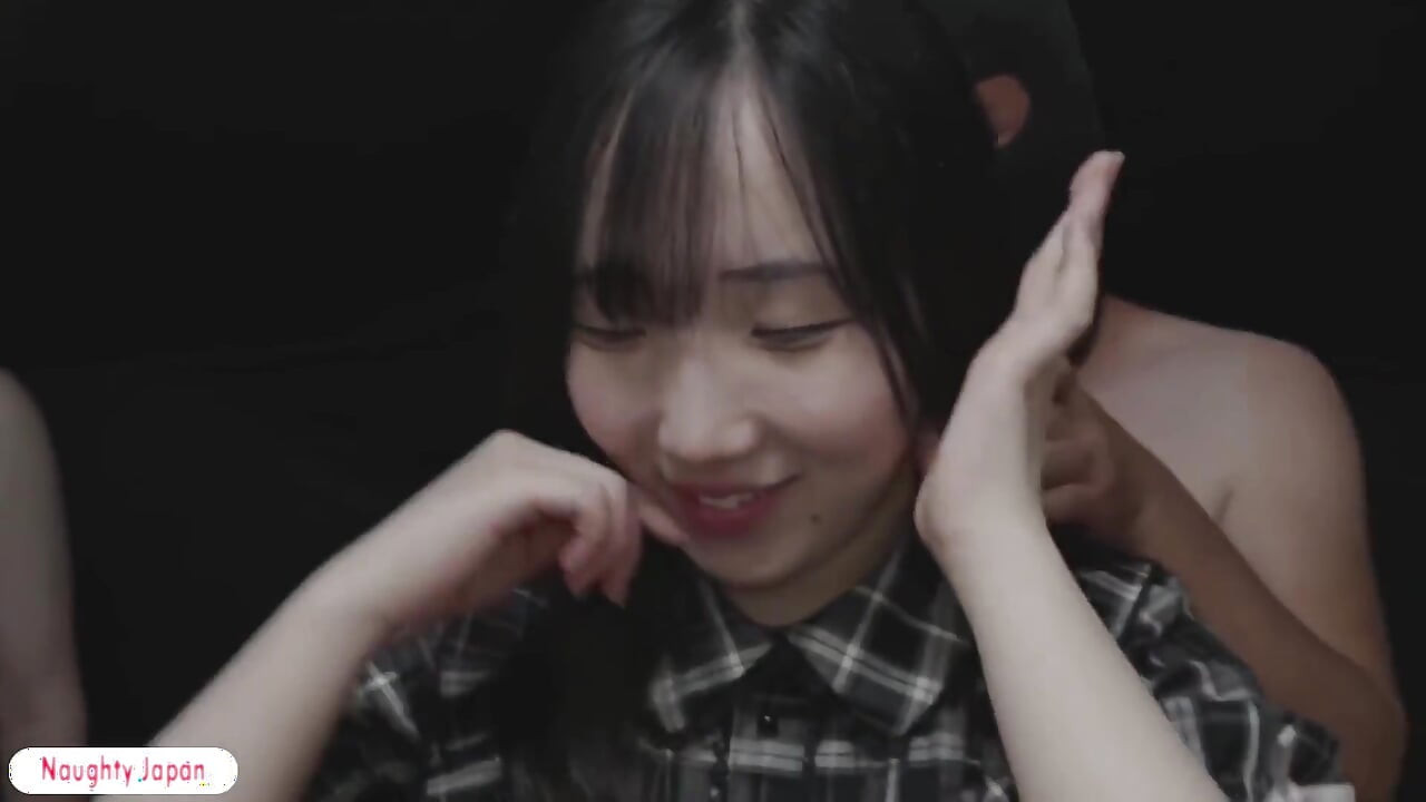 Captivating Hakata Beauty Reveals an Unexpected New Side in an Exclusive and Unforgettable Private Showcase