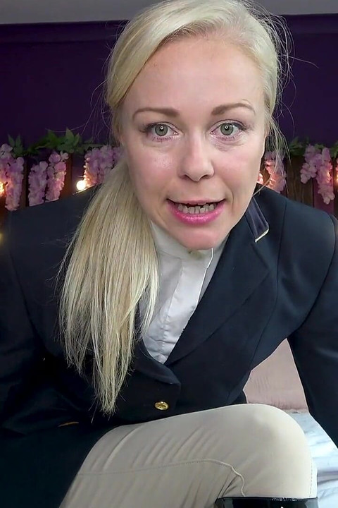 Sniff My Breeches - a Noble Deal with Step-sis