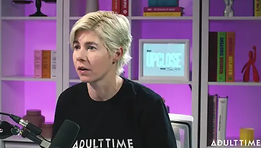 Hailey Rose: Tumblr, Swinger & the Cereal Incident | der Erwachsenenzeit-Podcast