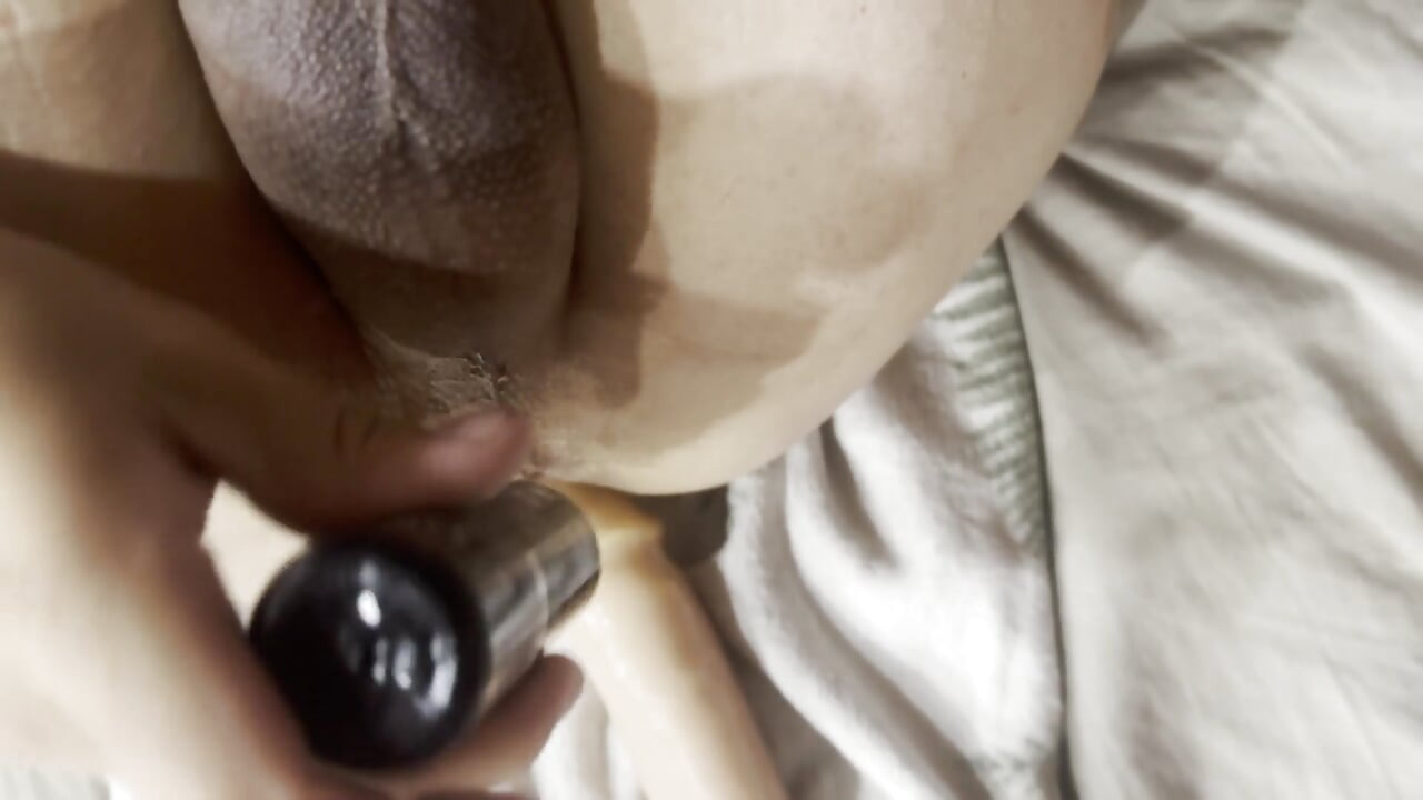 More Dildo Fun While I'm Bored & Horny