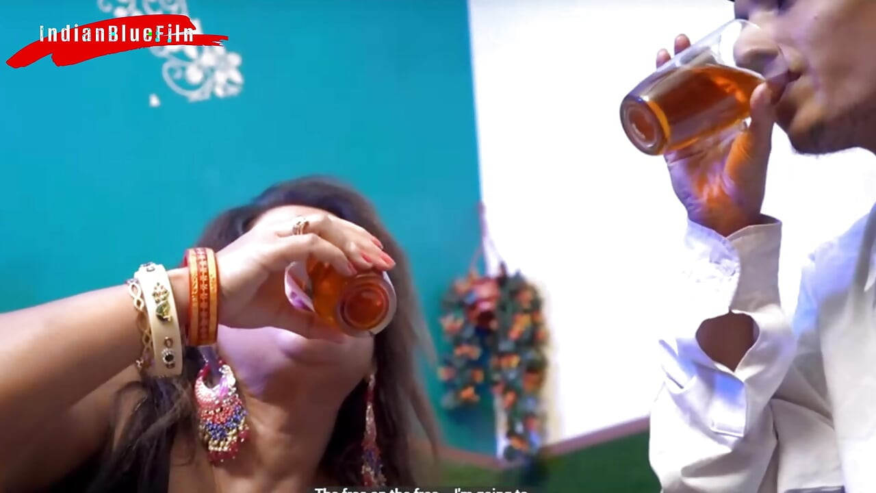 hot sexy dadi ki komal komal gaal dekhke sautela nati hogeya pagal..