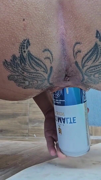 BRAVE GIRL PUTS A CAN IN TIGHT PUSSY | Clip 2