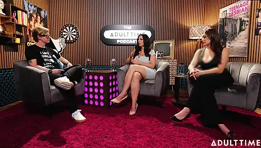 Mindi mink ve mia simone age gaps, lezbiyen aşk ve orta yaşlı seksi kadın mentorluğu | Adult Time Podcast