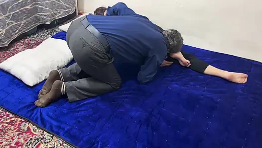 Üvey kızım ile sikişirken oğluma yakalandim
