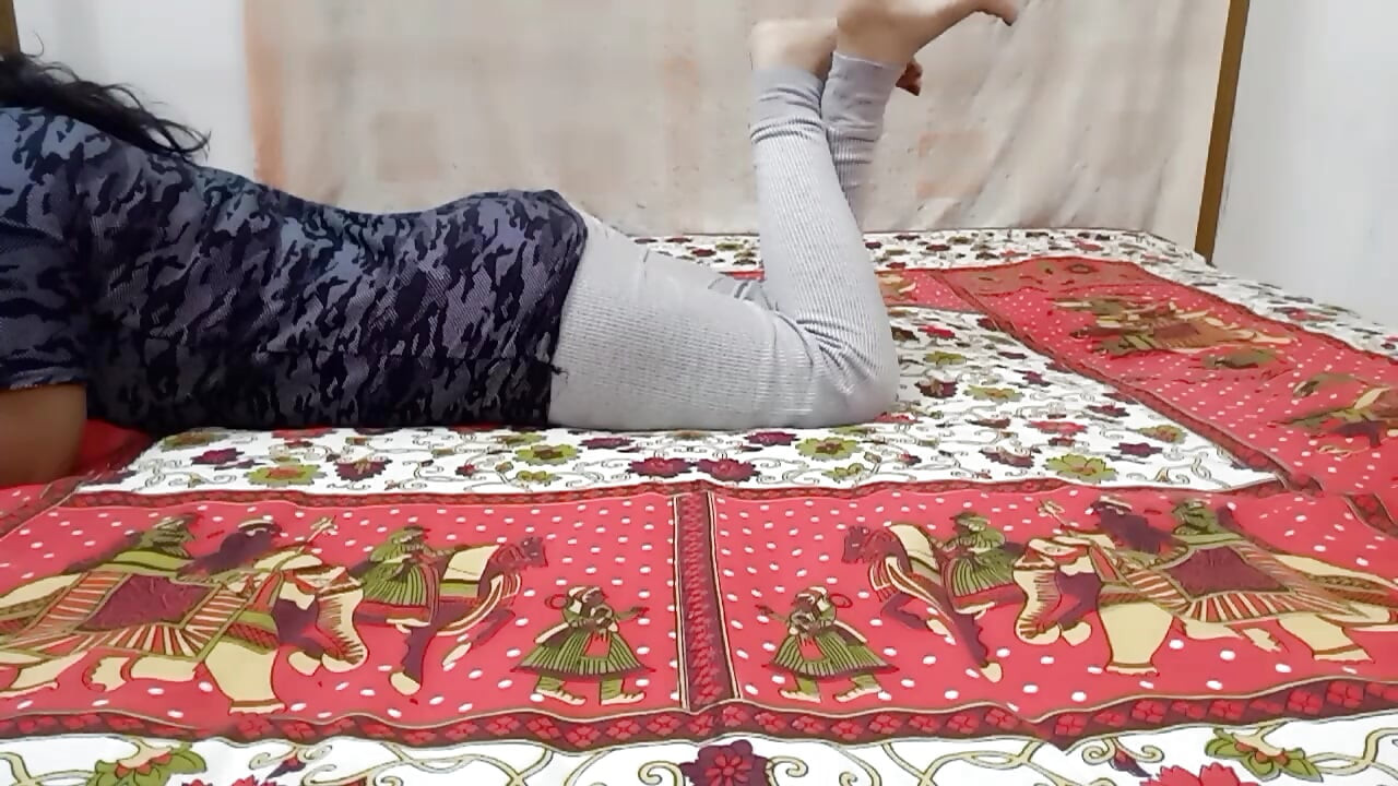 Sexy rii futută dur de soțul ei