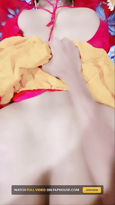 Sharda, belle-mère marathie, se fait baiser par son beau-fils