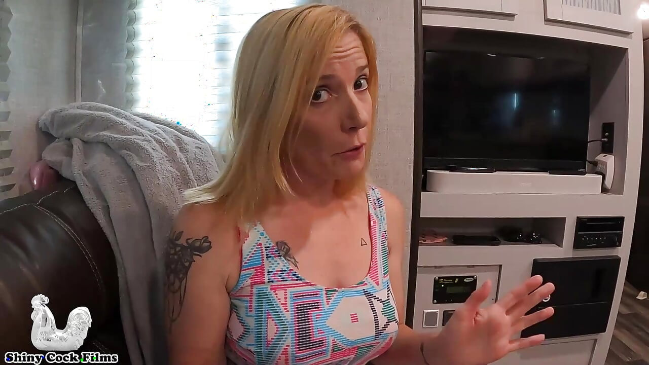 Hijastro Catfishes madrastra en Tinder - Jane Cane, películas de polla brillante