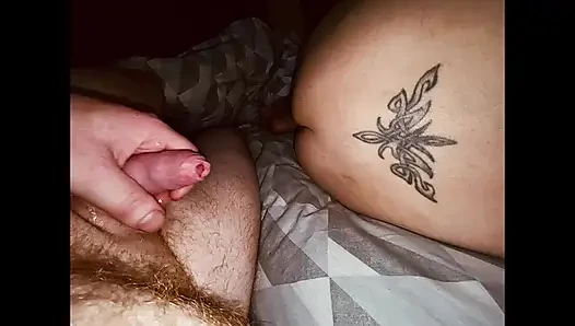 Daddy knows how to satisfy his milf before work. He leaves a load all over her