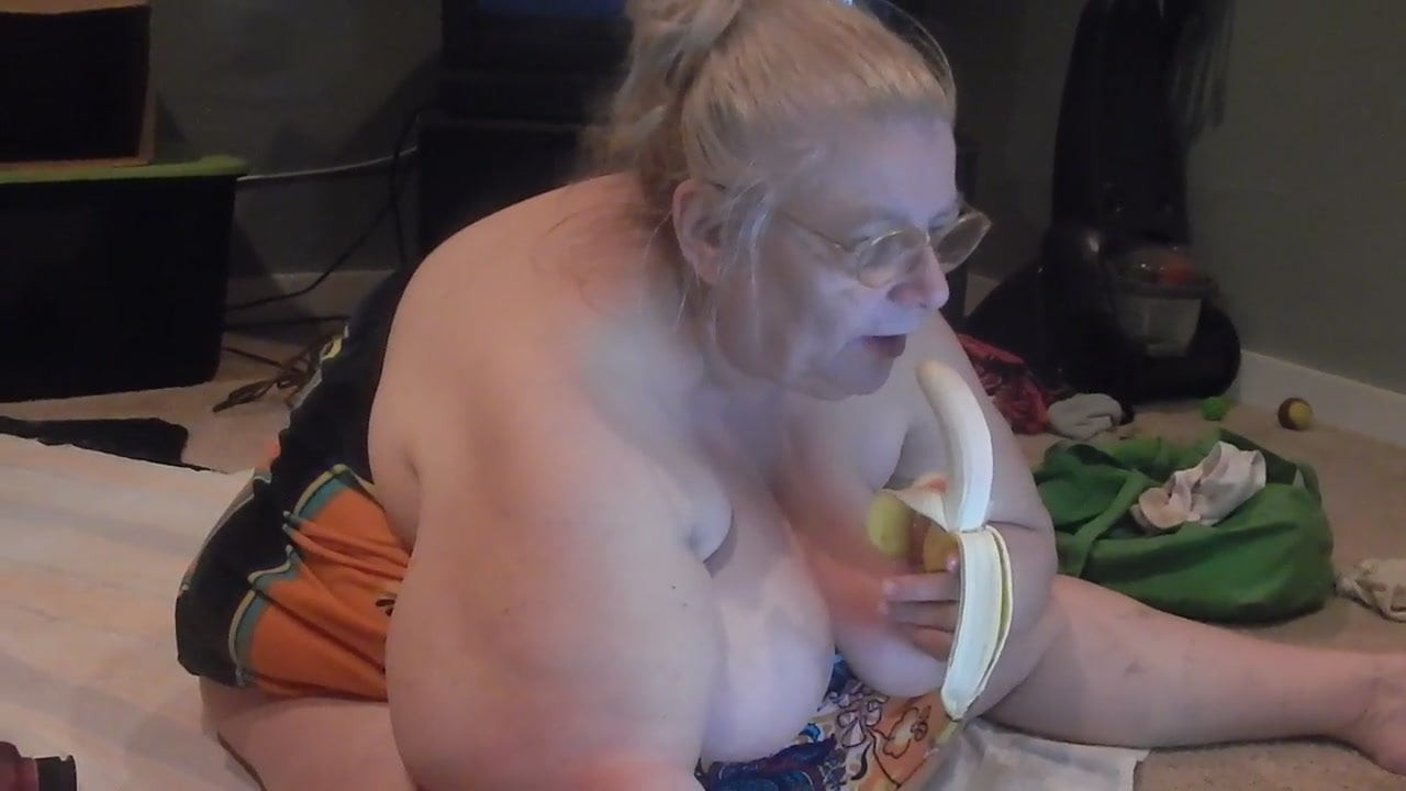banana teaser