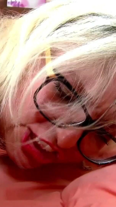 All Natural Total Amateur Hot Sexy Blonde Housewife tries Anal for the First Time on Camera for her Porn Career | Clip 3