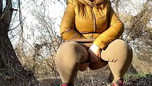 Wet Pussy of a Mature MILF Squatting and Peeing