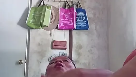 urgent orgasm needed ...