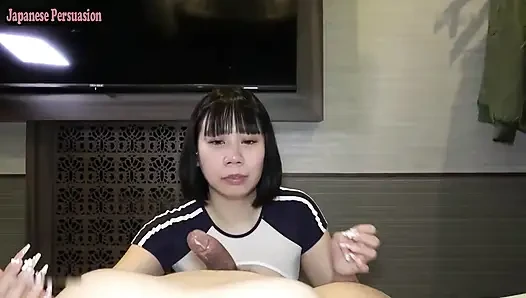 I-чашка и большие изгибы - подавляющее присутствие, никто не мог игнорировать
