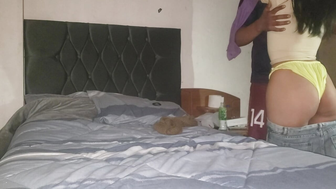Pareja latina amateur | Sesión privada en la habitación