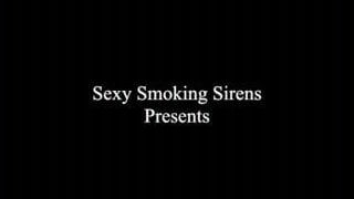 Rokende fetisj - Mary Jane straatkleren sigaret