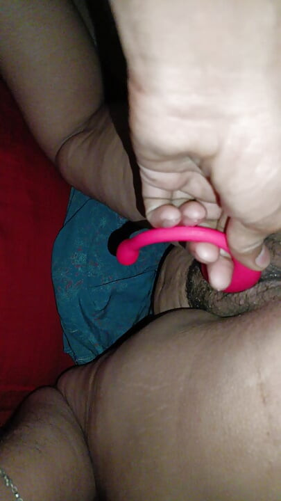 Big size penis condom hard Sex toys vaebetr and big size fuck desi bhabhi