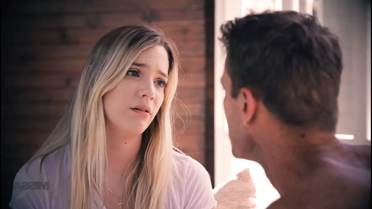 金发小奶子宝贝早上做爱